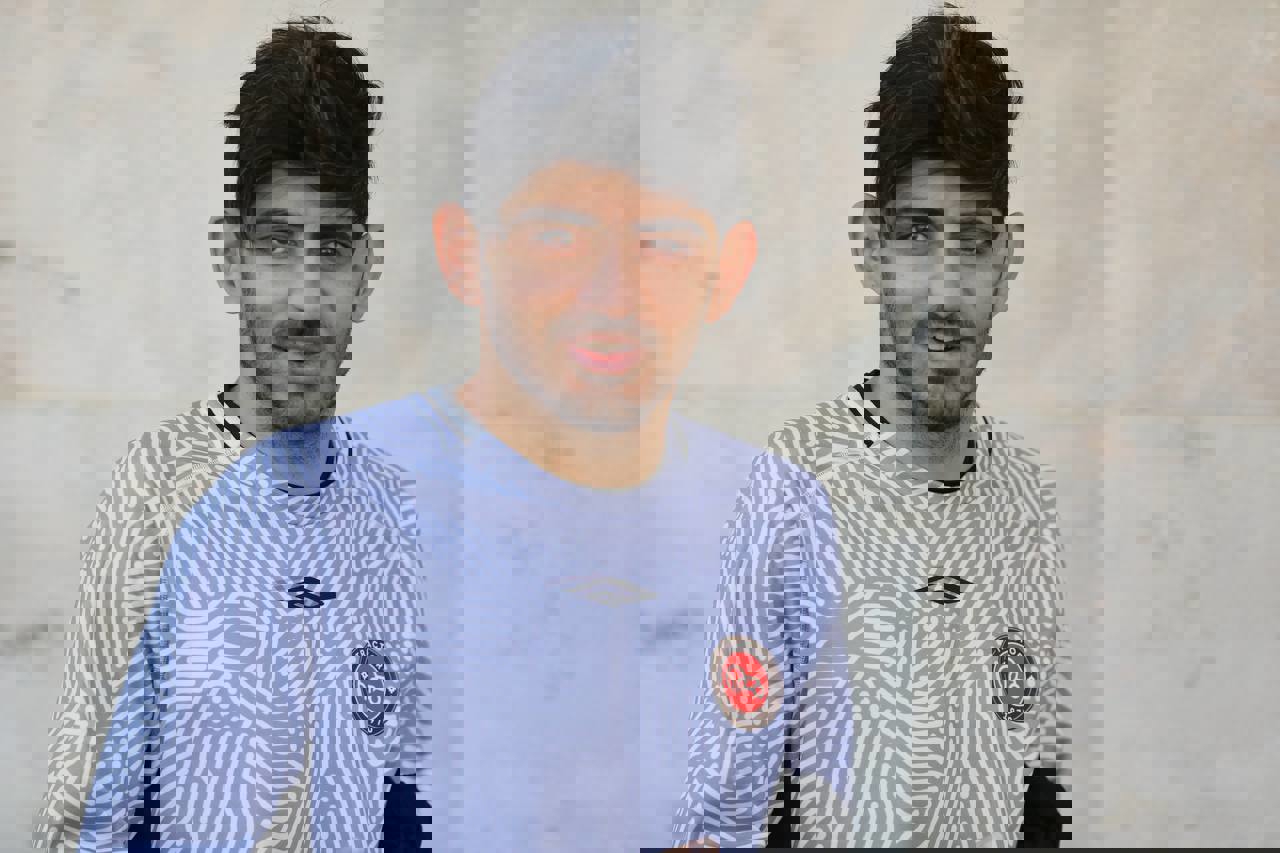 2136409
