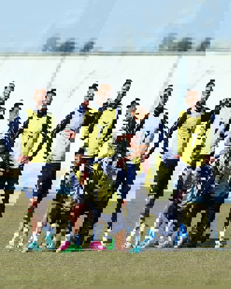 2136888