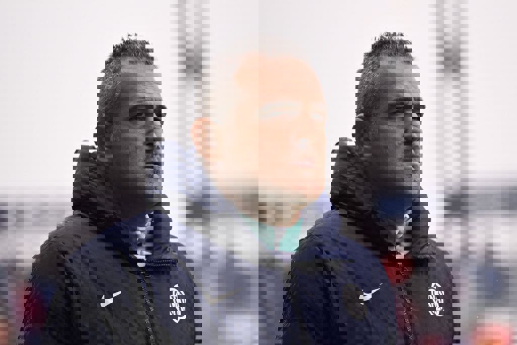 2136900
