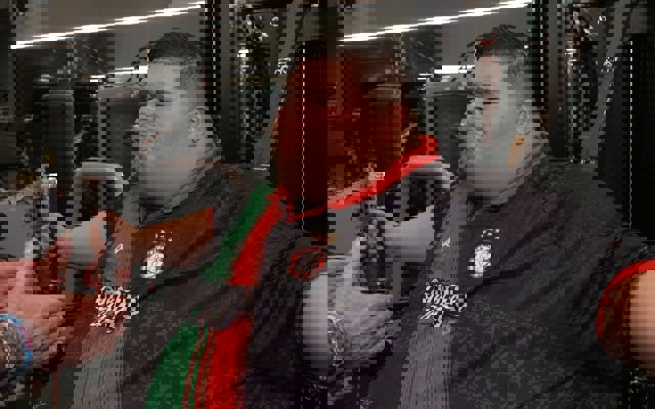 2136672