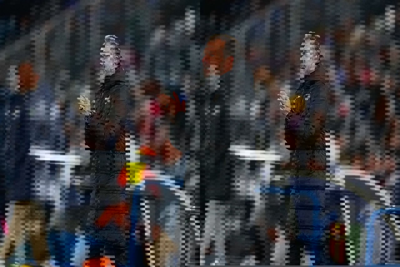 2136556