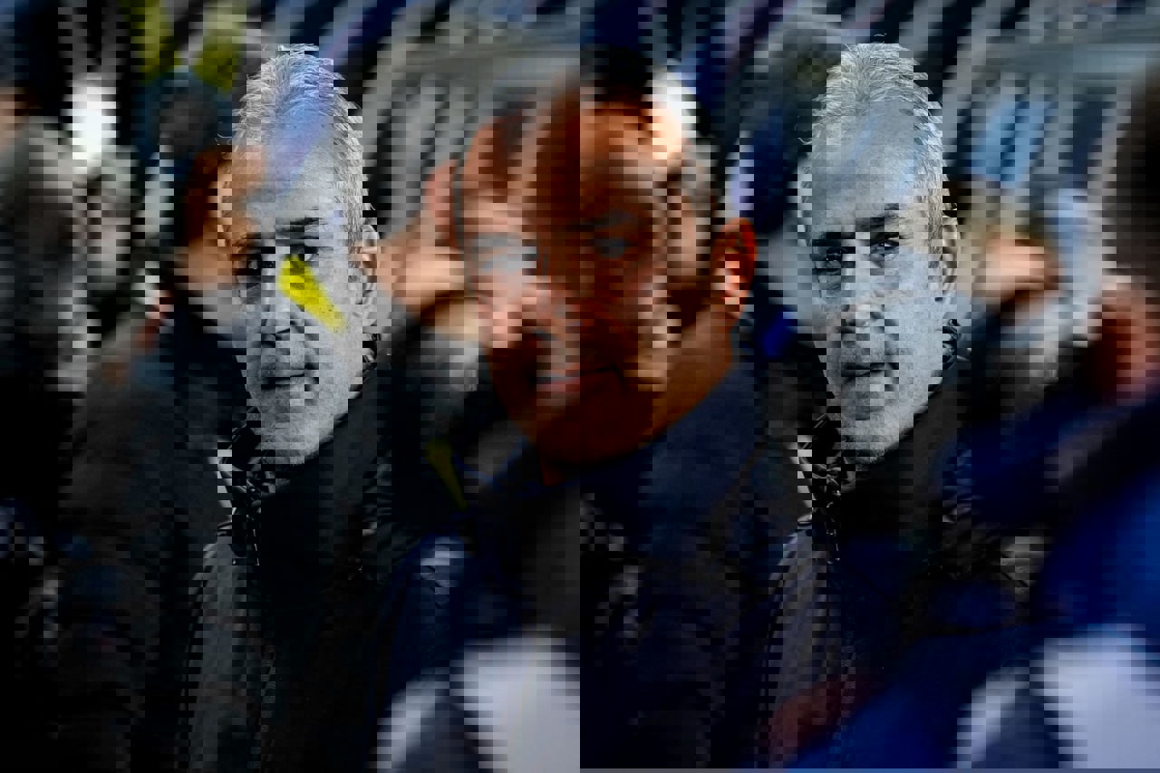 2136765