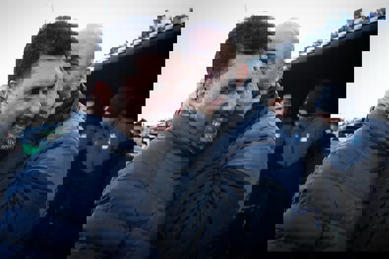 2136987