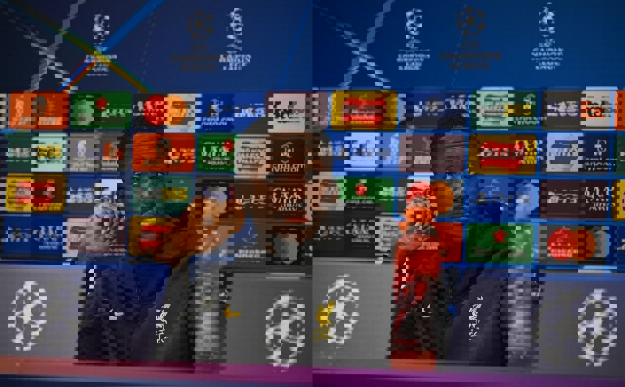 2137267