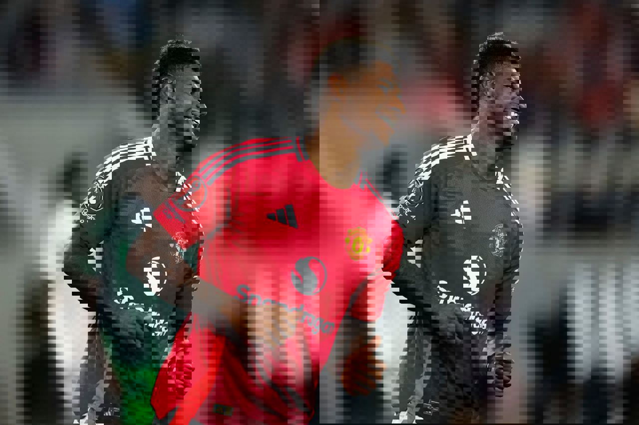 2137379