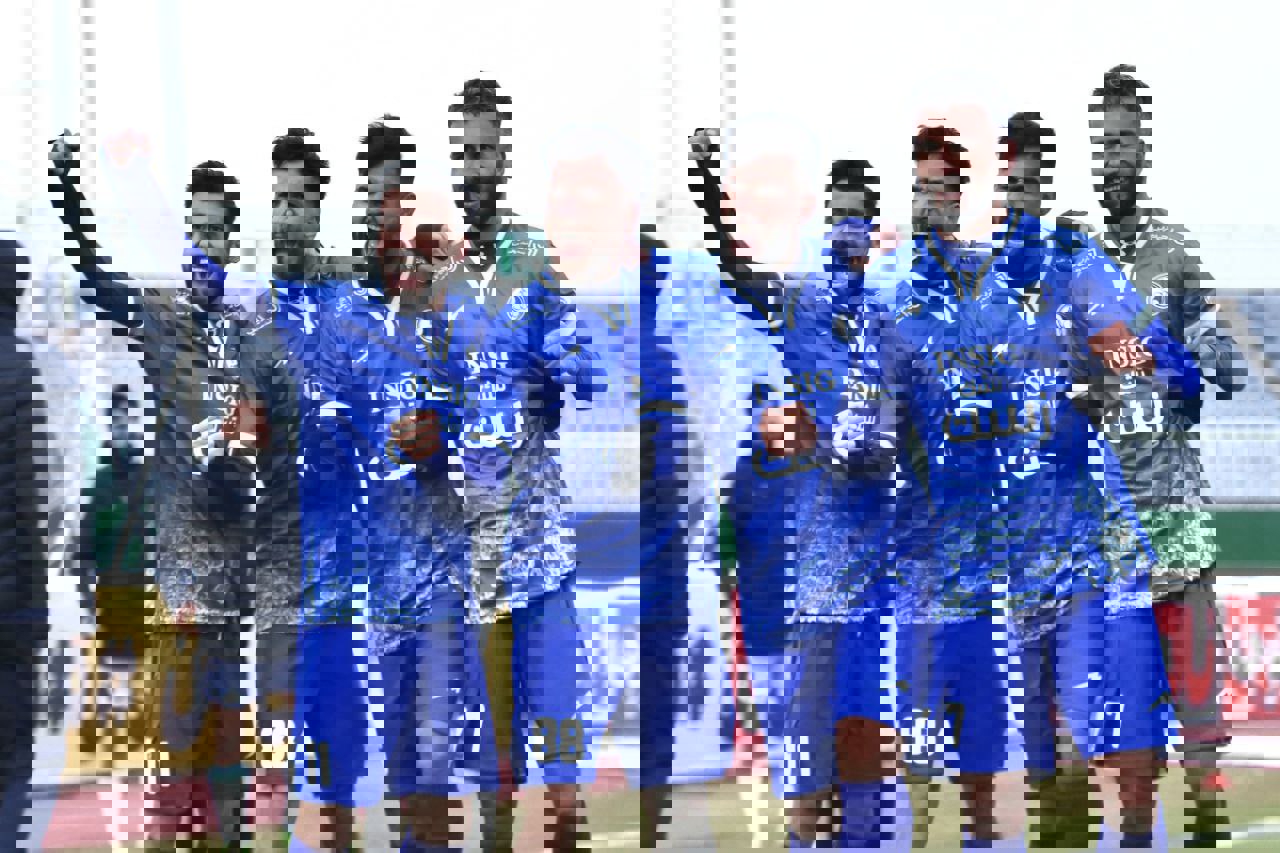 2137404