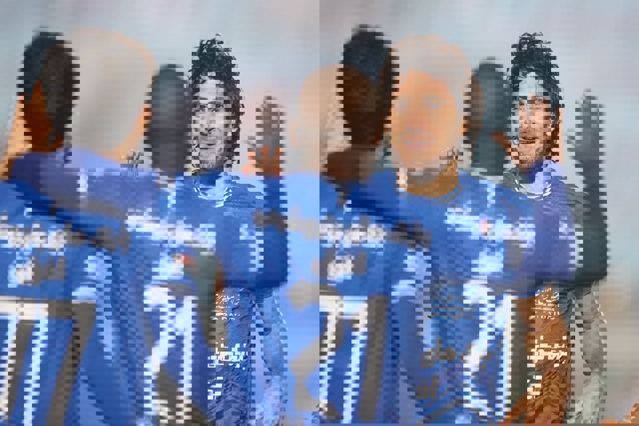 2137618