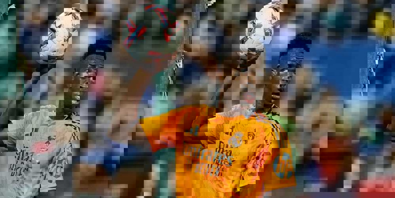 2138350