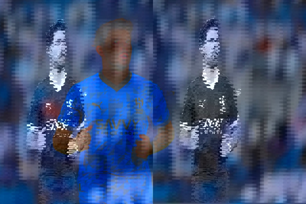2138690
