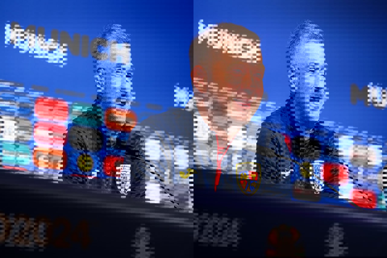 2138668
