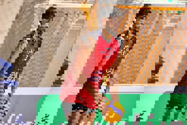 2138795