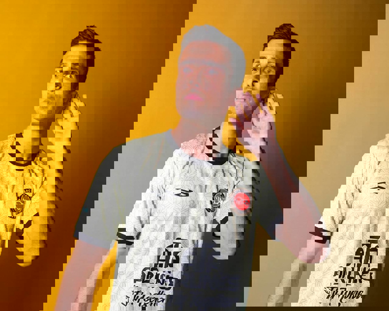 2138909