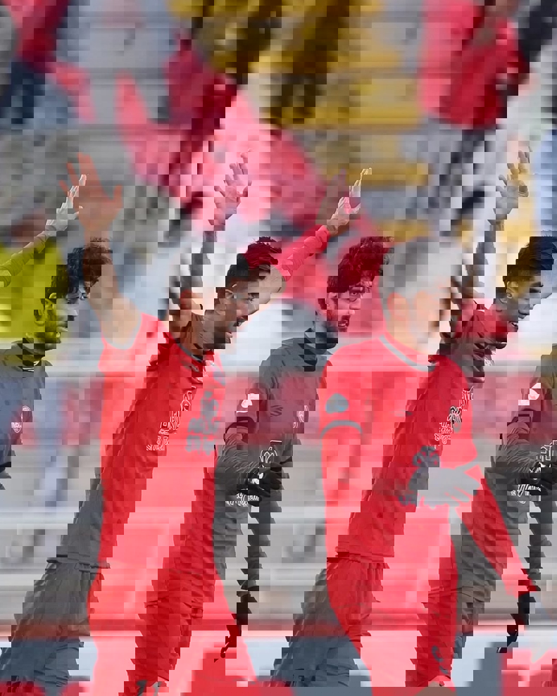 2139040