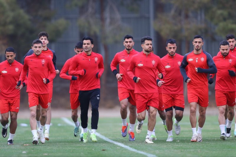 نیمکت پرسپولیس مقابل تراکتور تضعیف شد!