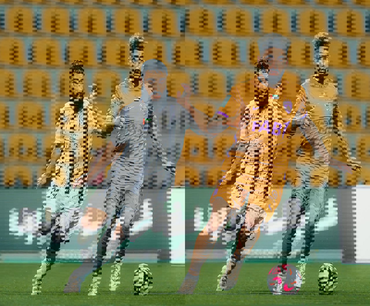 2139633