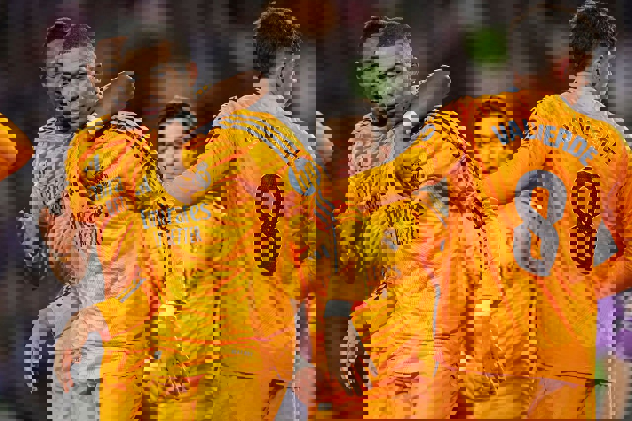 2139732