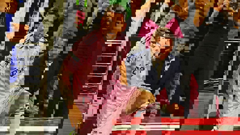 2139682