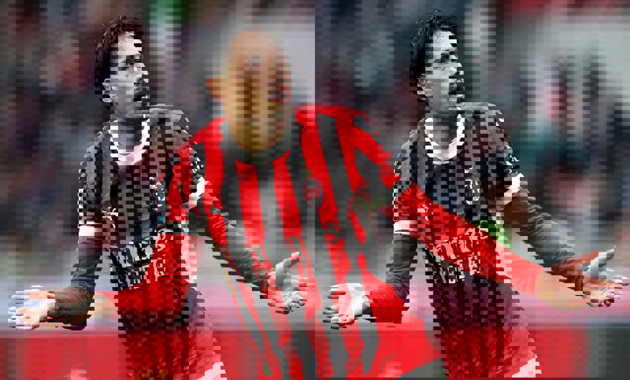 2139892