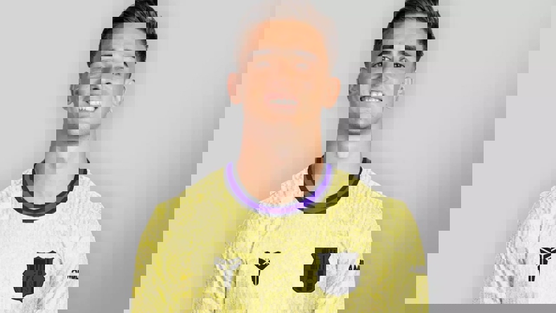 2140054