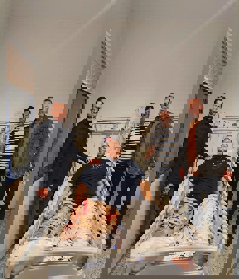 2140184