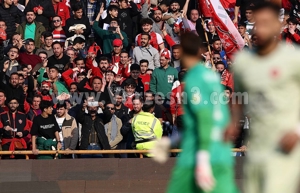 چشم هوادار پرسپولیس دوباره جراحی می‌شود