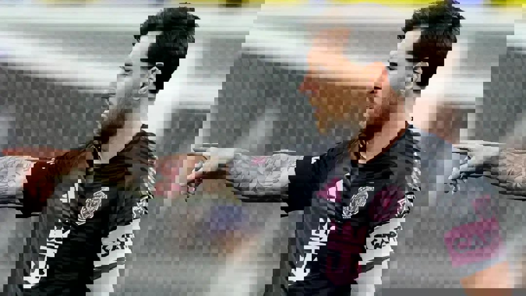 2140449