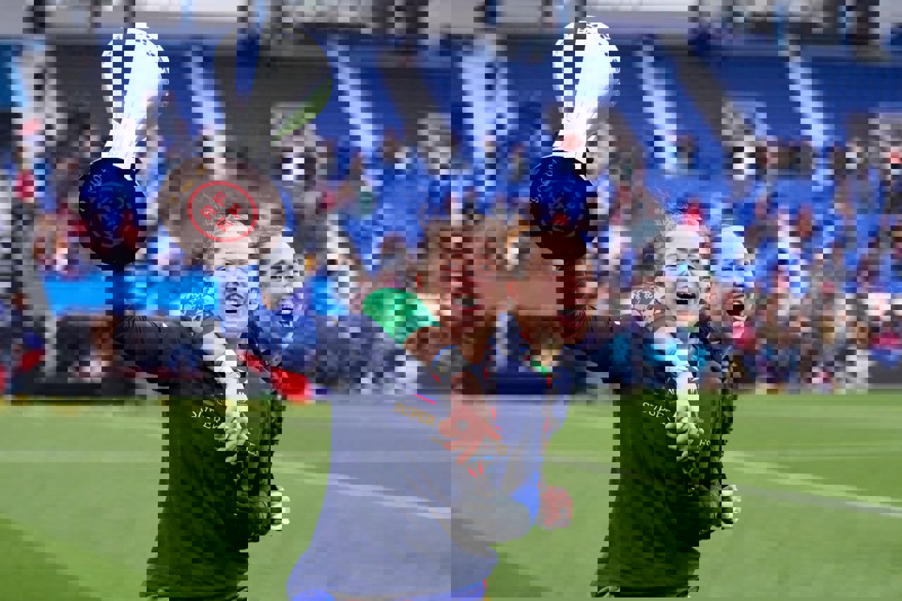 2140302