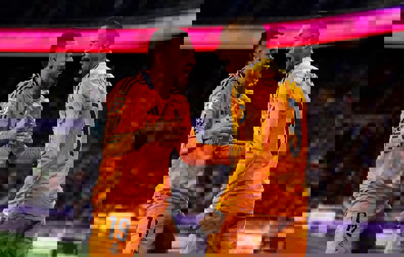 2140318
