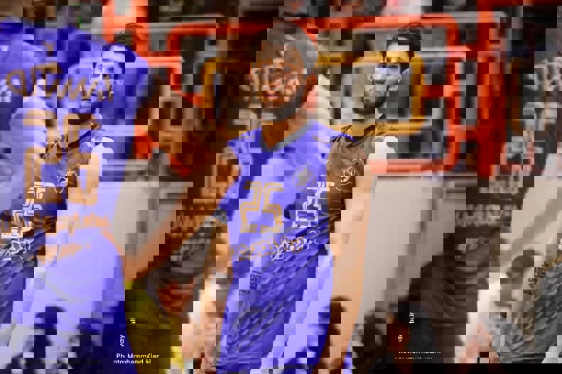 2140652