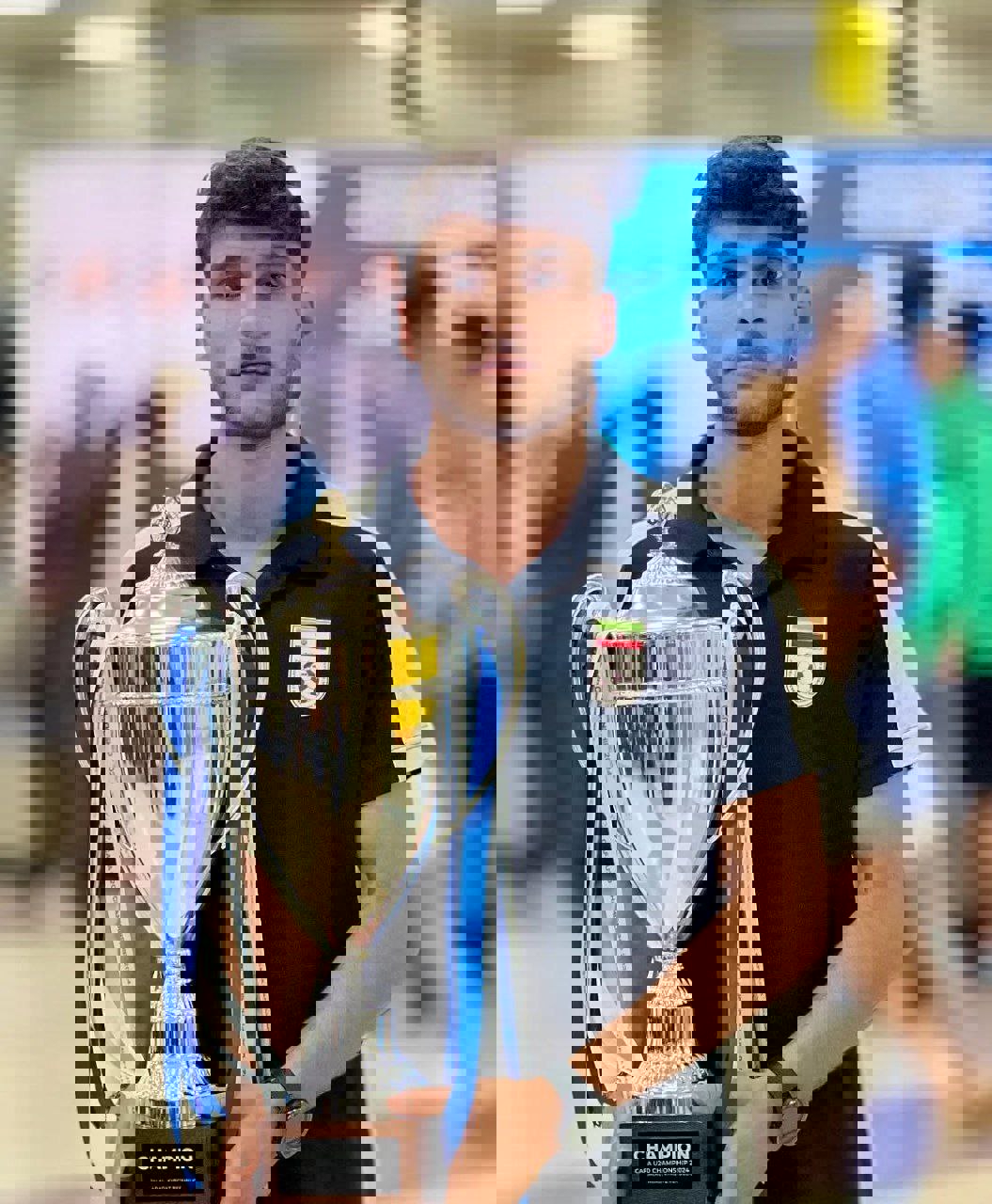 2140988
