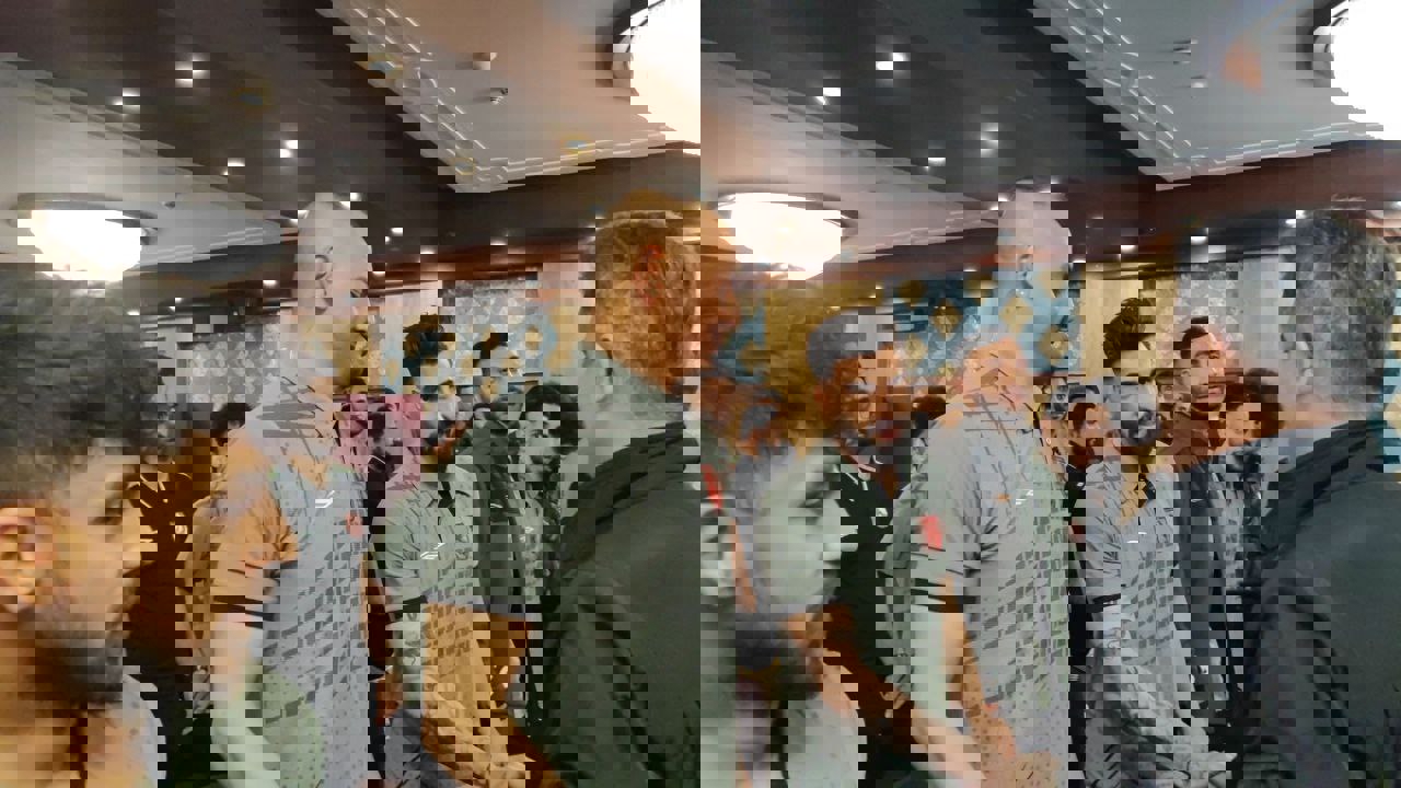 2141323