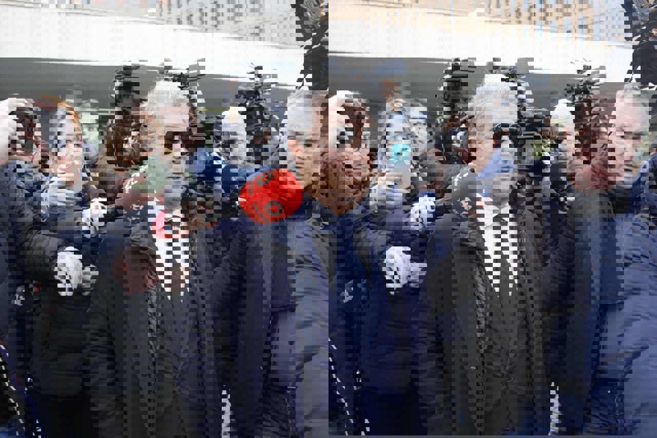 2141267
