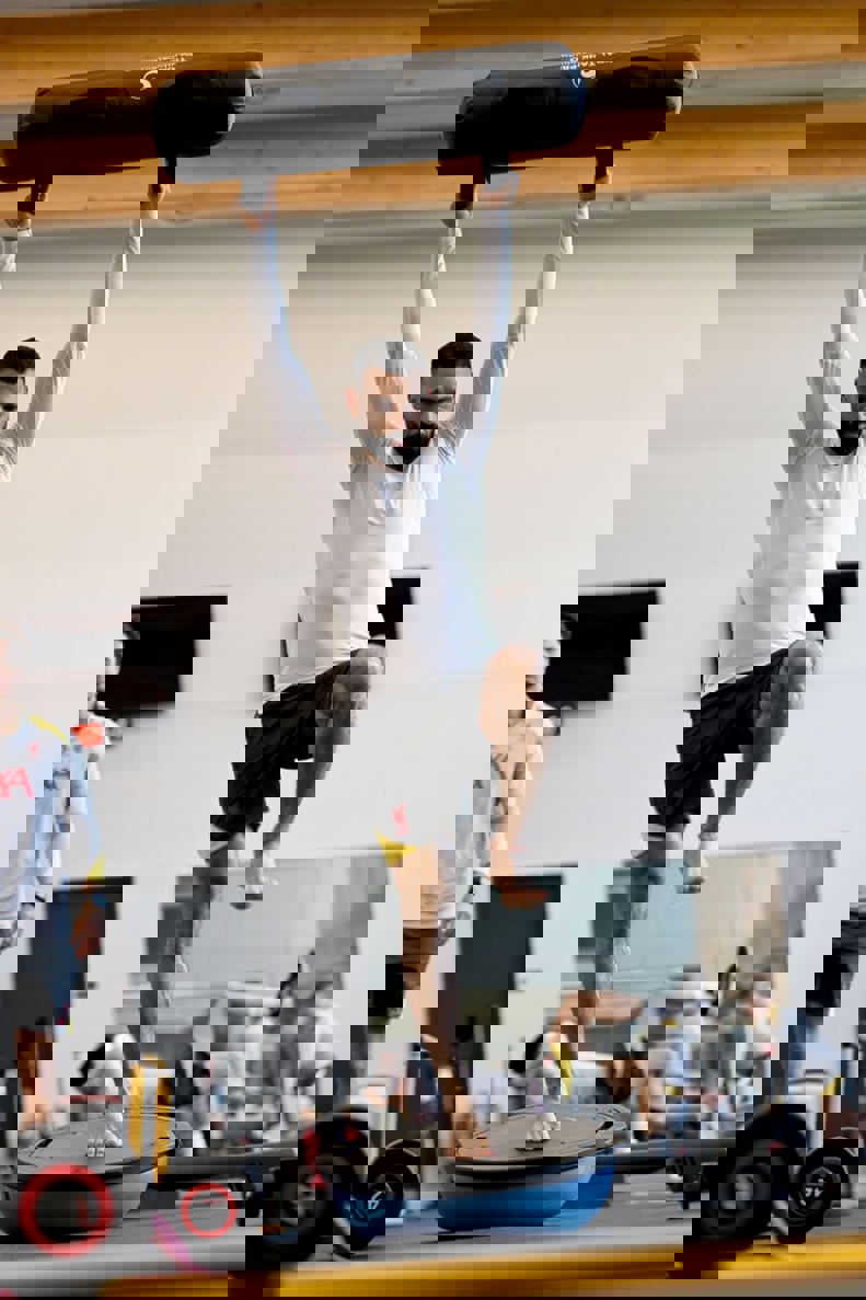 2141812
