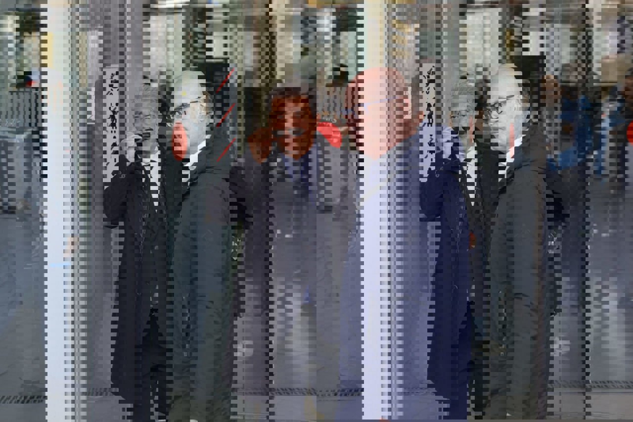 2141739