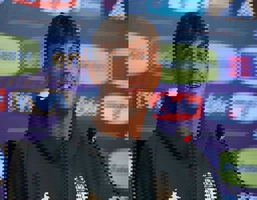 2141900
