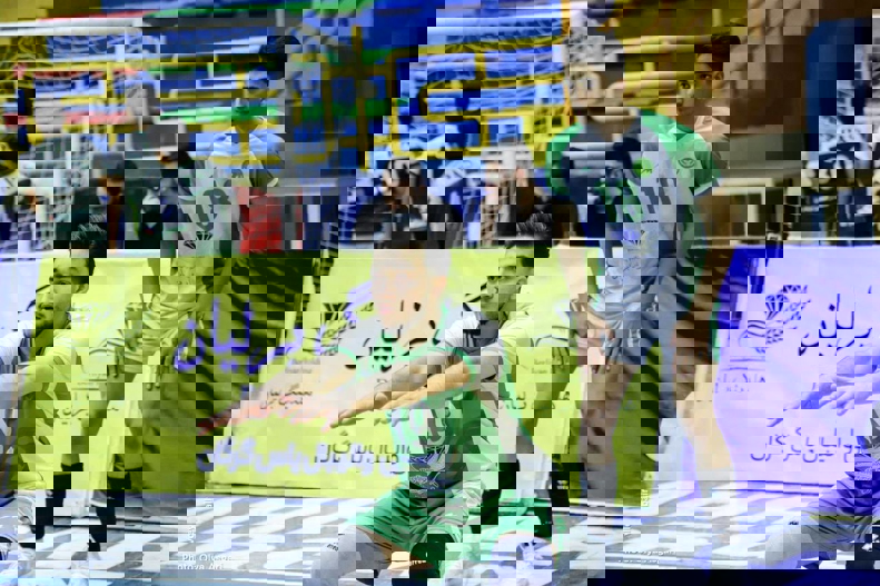 2142073