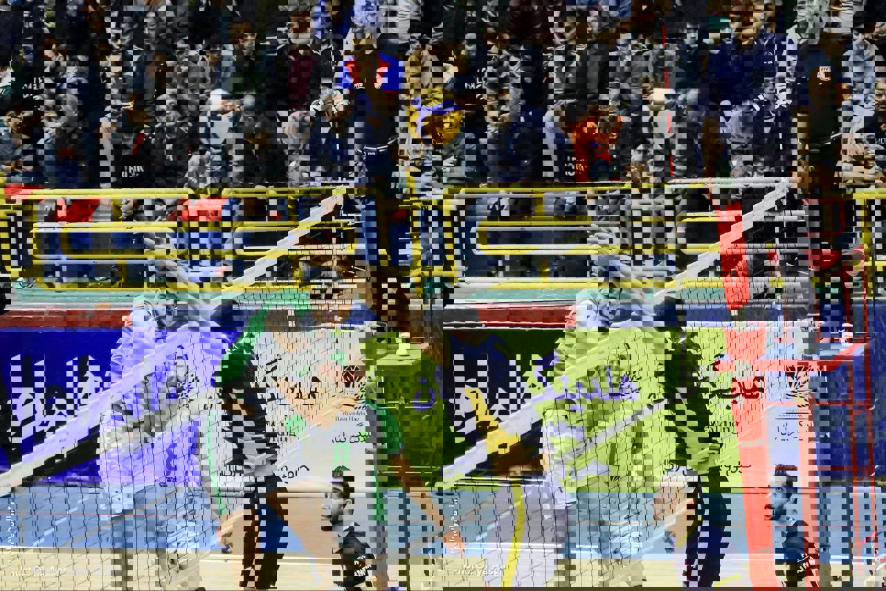 2142069
