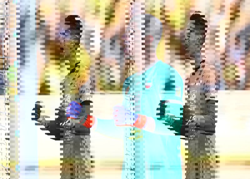 2142333
