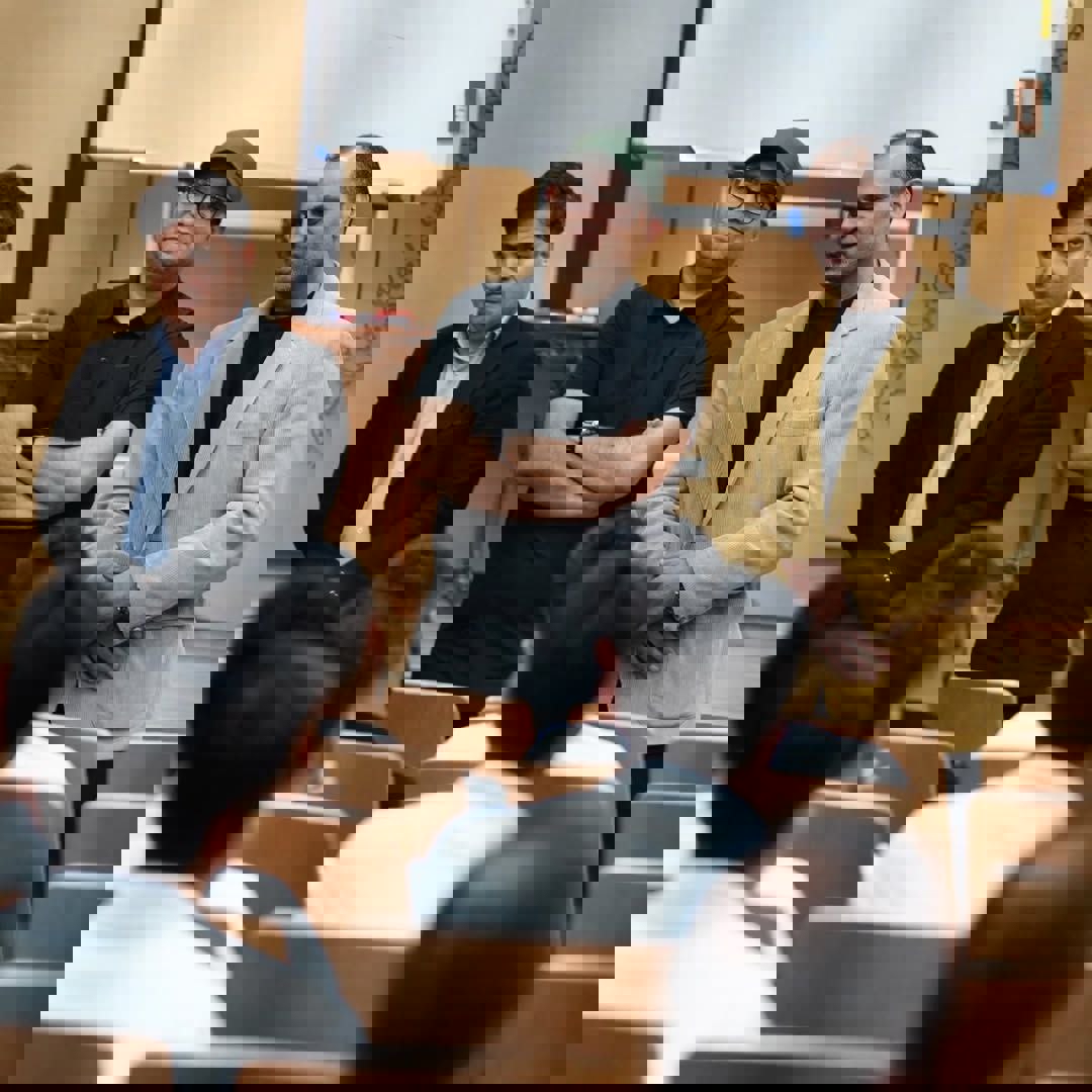 2142422