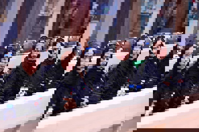 2142574