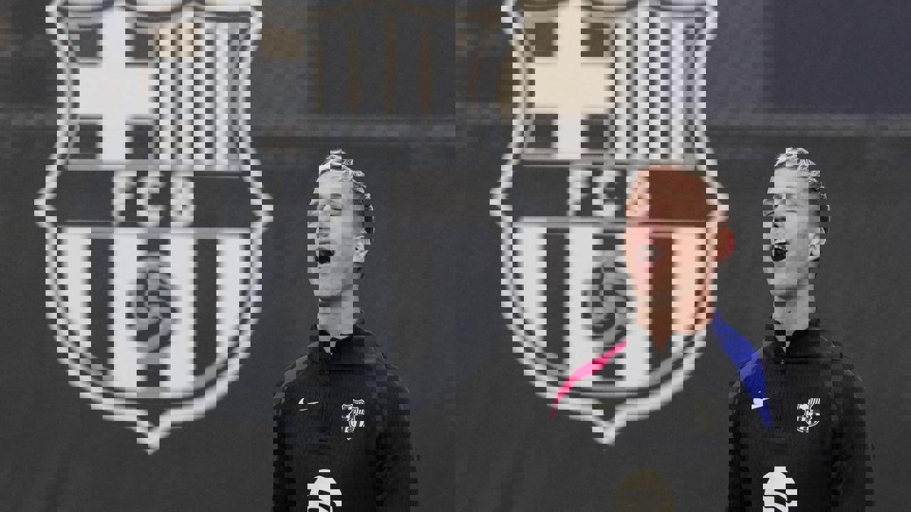 2142569