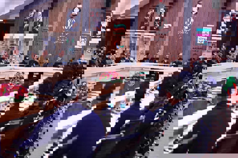 2142576