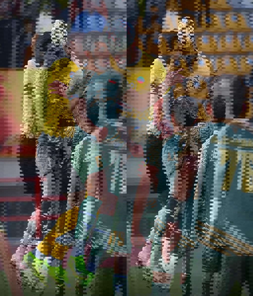 2143073