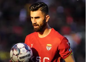 اشتباه مرگبار یک پرسپولیسی برای گل دوم تراکتور