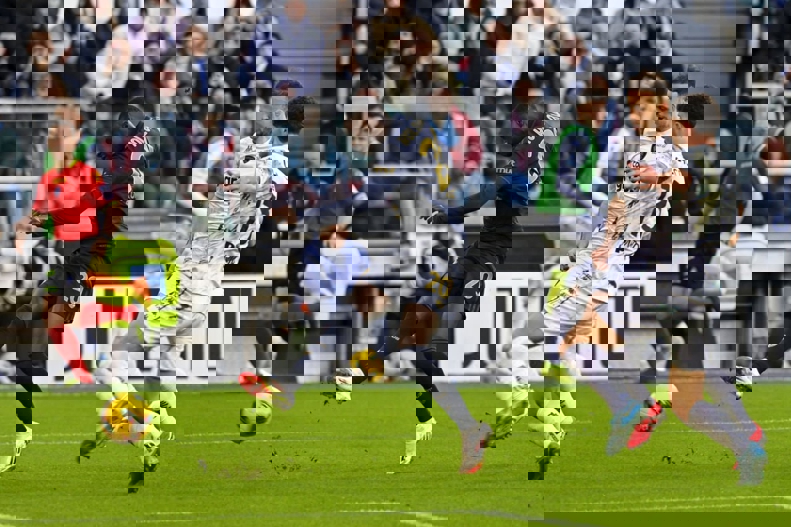 2143300