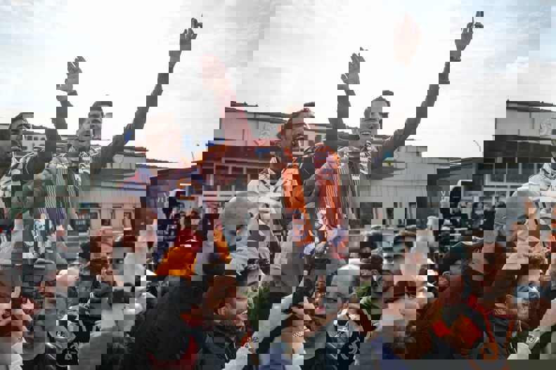 2143422