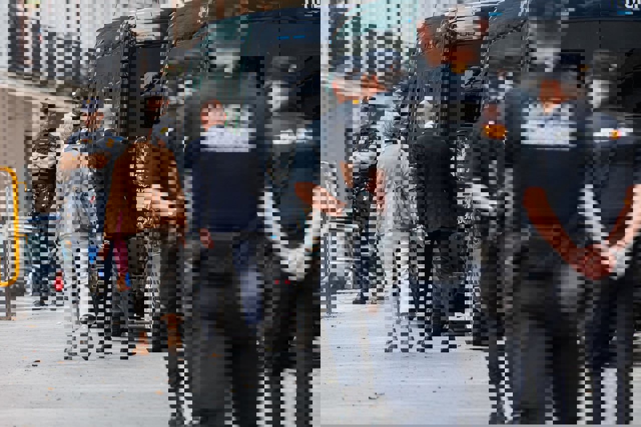 2143675