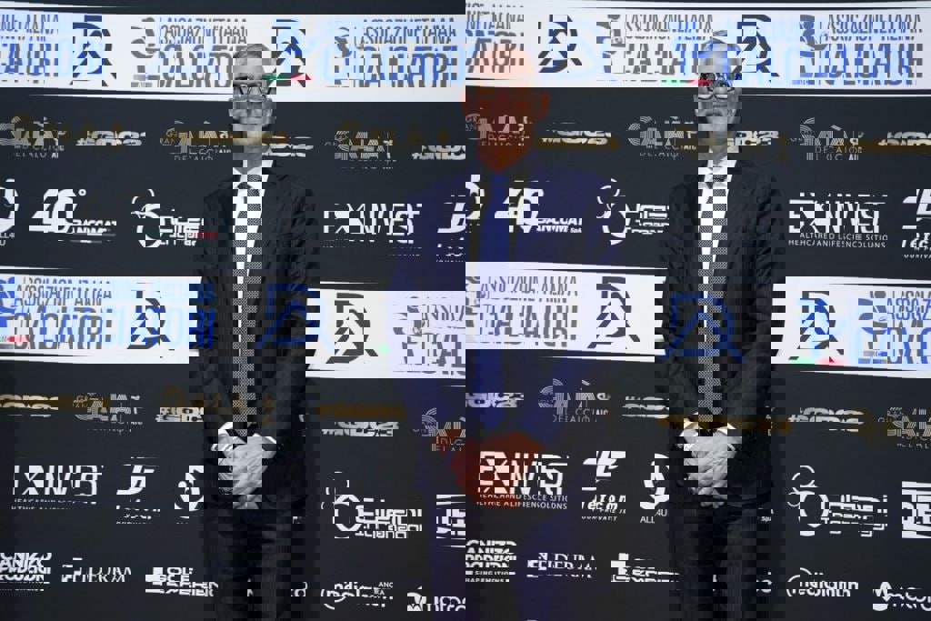 2143761