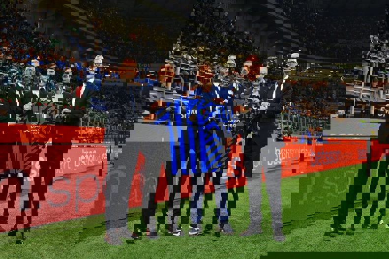 2143760