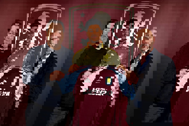 2143744